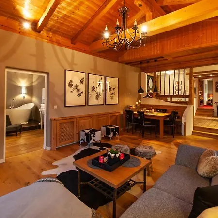Bucher Apartment
