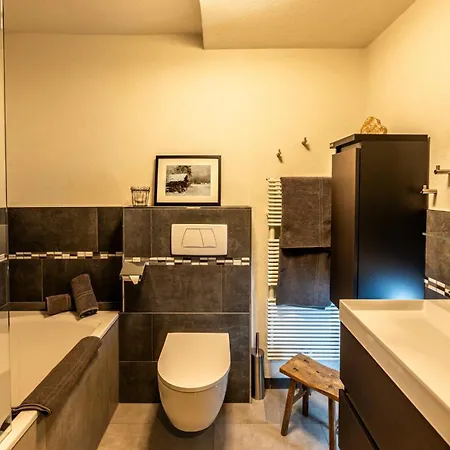Bucher Apartment